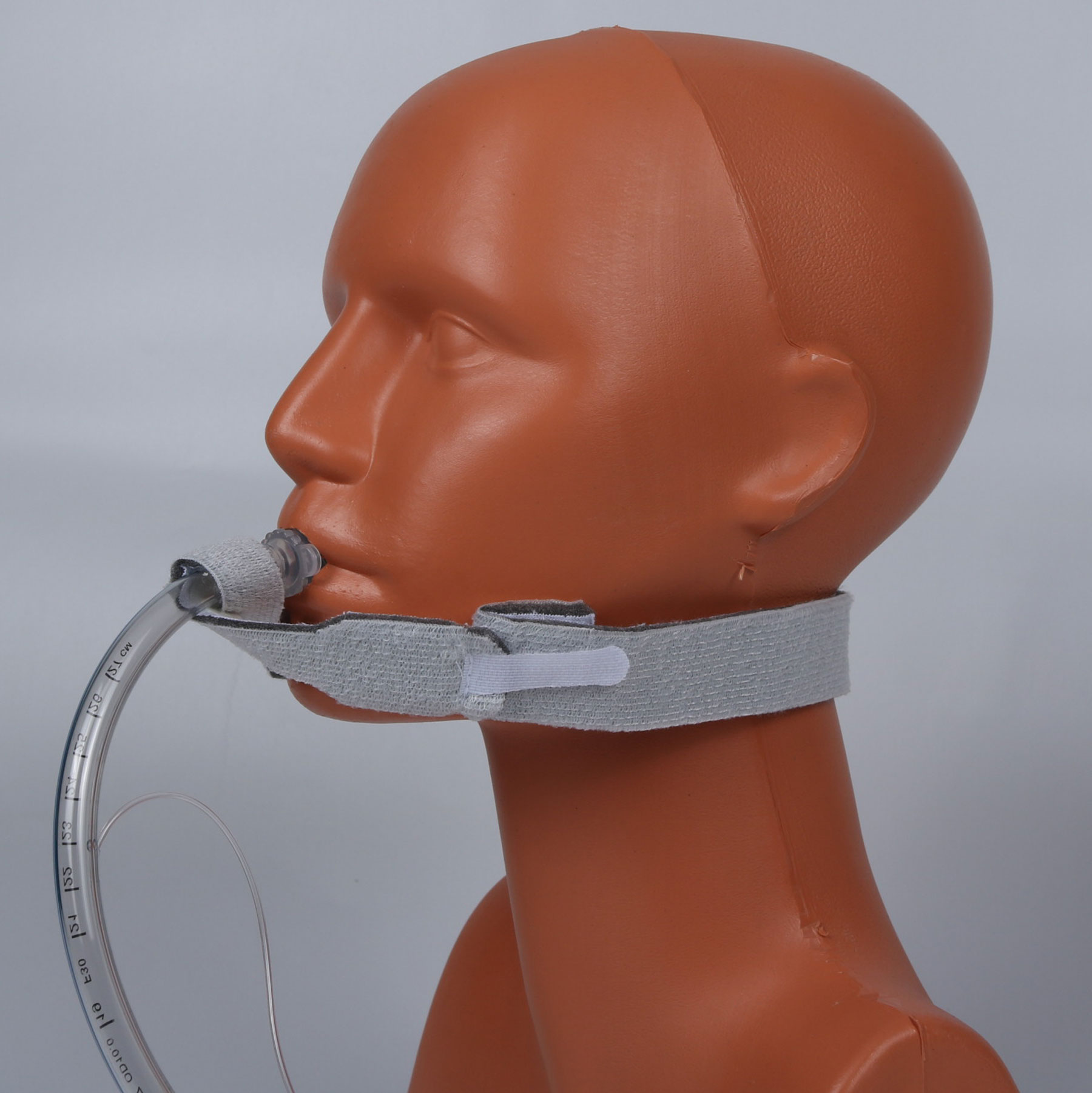 Endotrakeal tüp sabitleyici paket görünümü